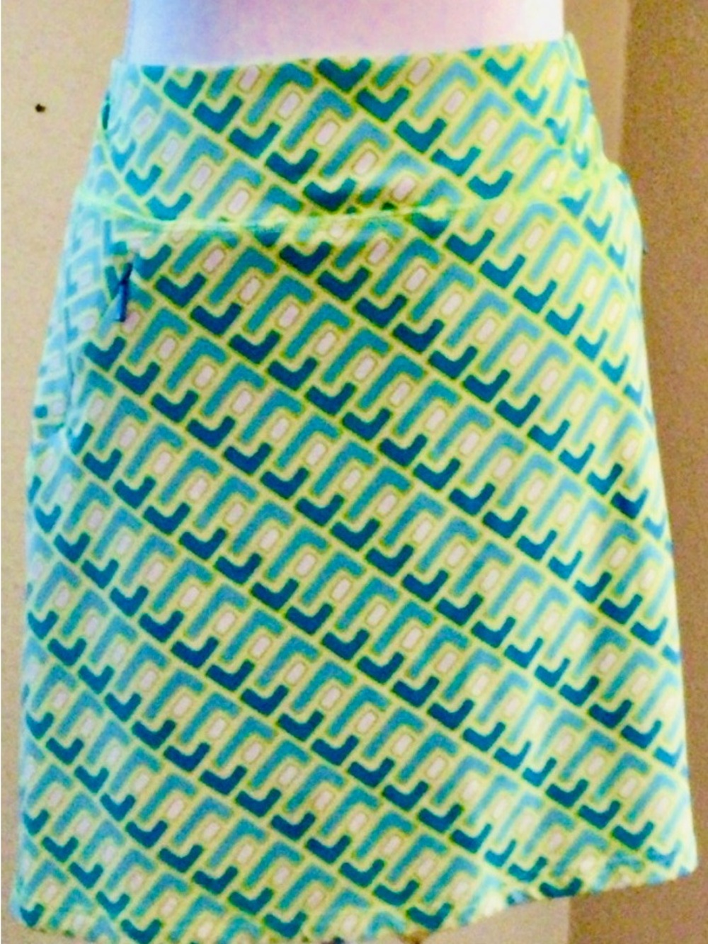 Title Nine Geometric Skort in Green and Teal